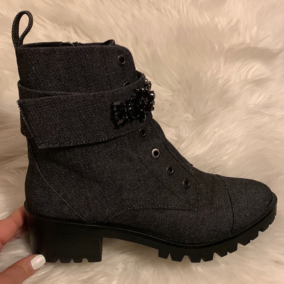 NEW🌟 Karl Lagerfeld Boots Pippa Payson Lug-Sole combat moto with crystal buckle - Picture 2 of 10